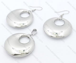 Steel Jewelry Sets including Earring and Pendant